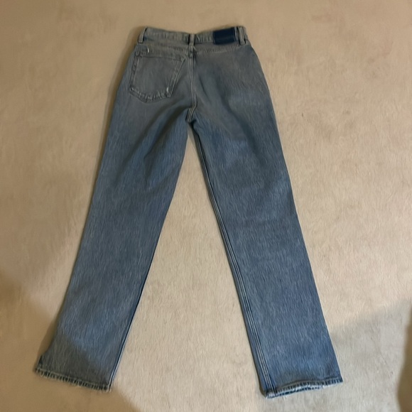 Abercrombie and Fitch the ‘90s straight ultra high rise jeans in size 31 - Picture 6 of 8